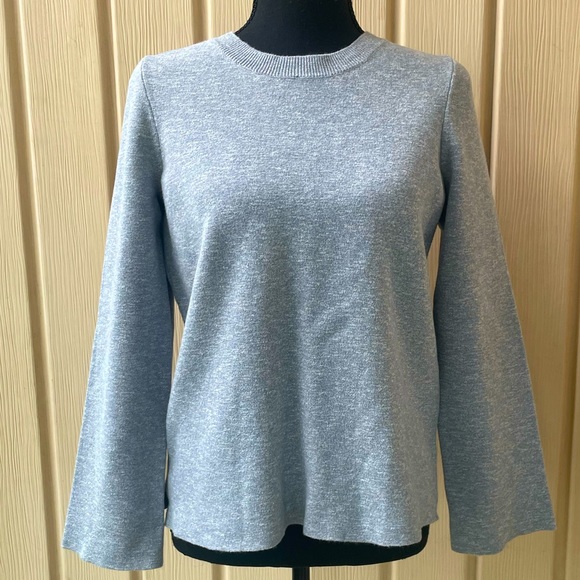 MADEWELL • Grey Laced-Back Pullover Sweater - Picture 2 of 16